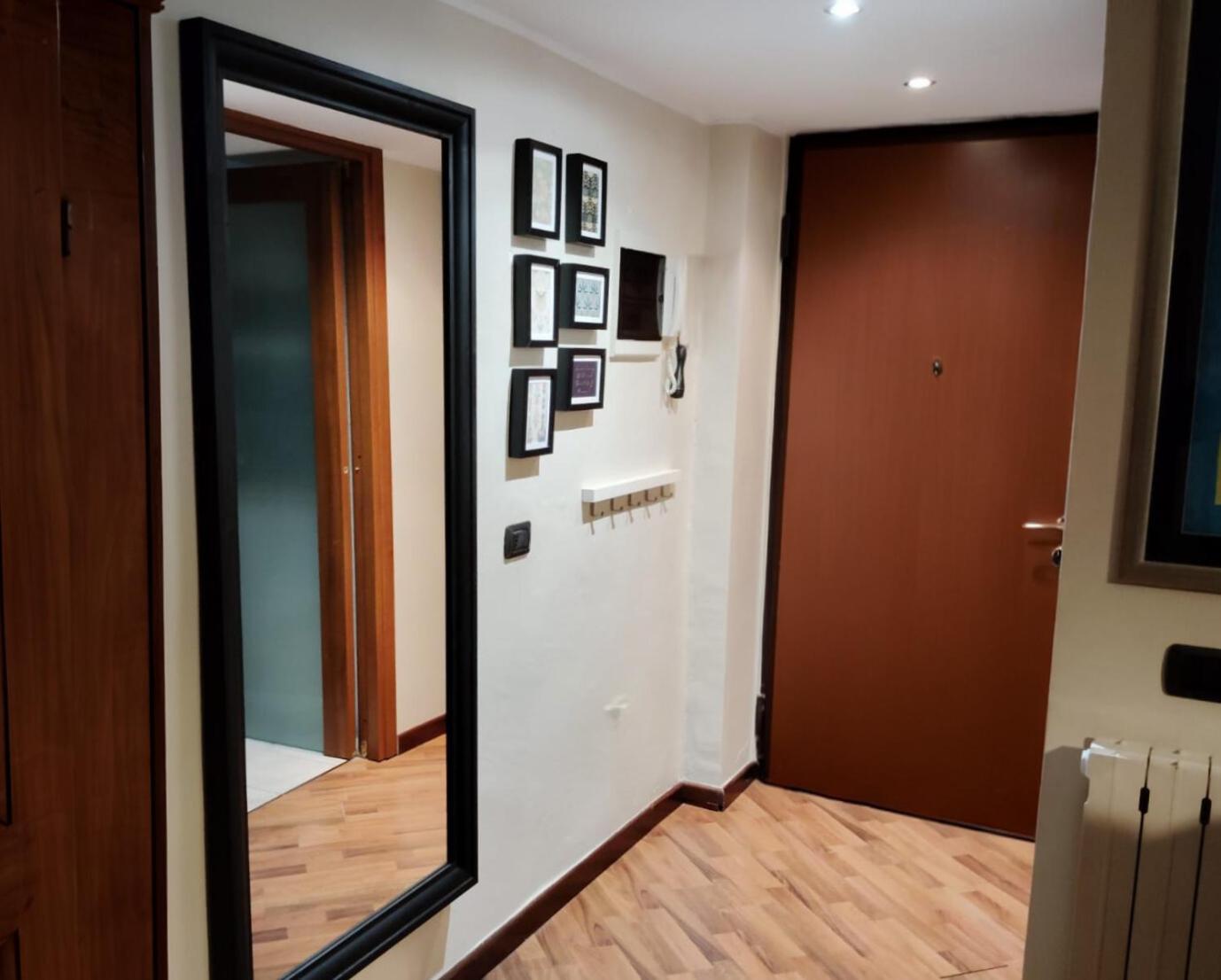 Vfh Stylish Boutique Apartment-City Center Mediolan Zewnętrze zdjęcie